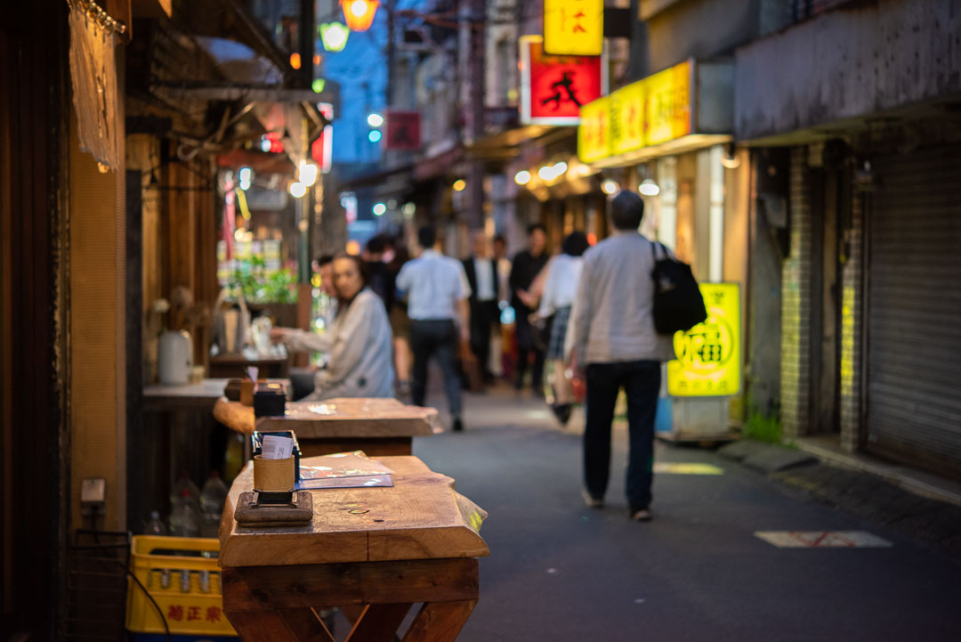 Small alley at night in Nishi-ogikubo