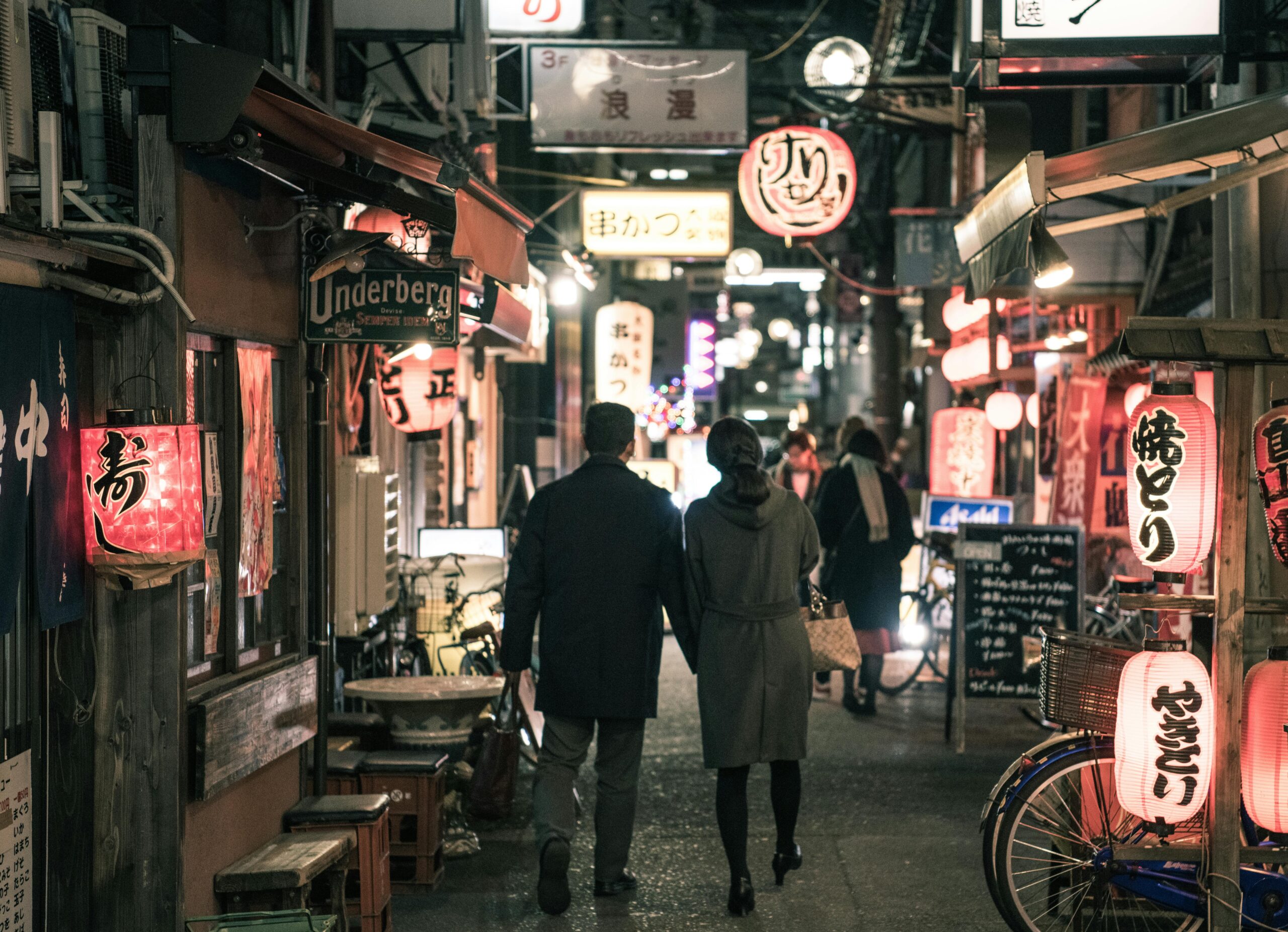 satoshi osaka night