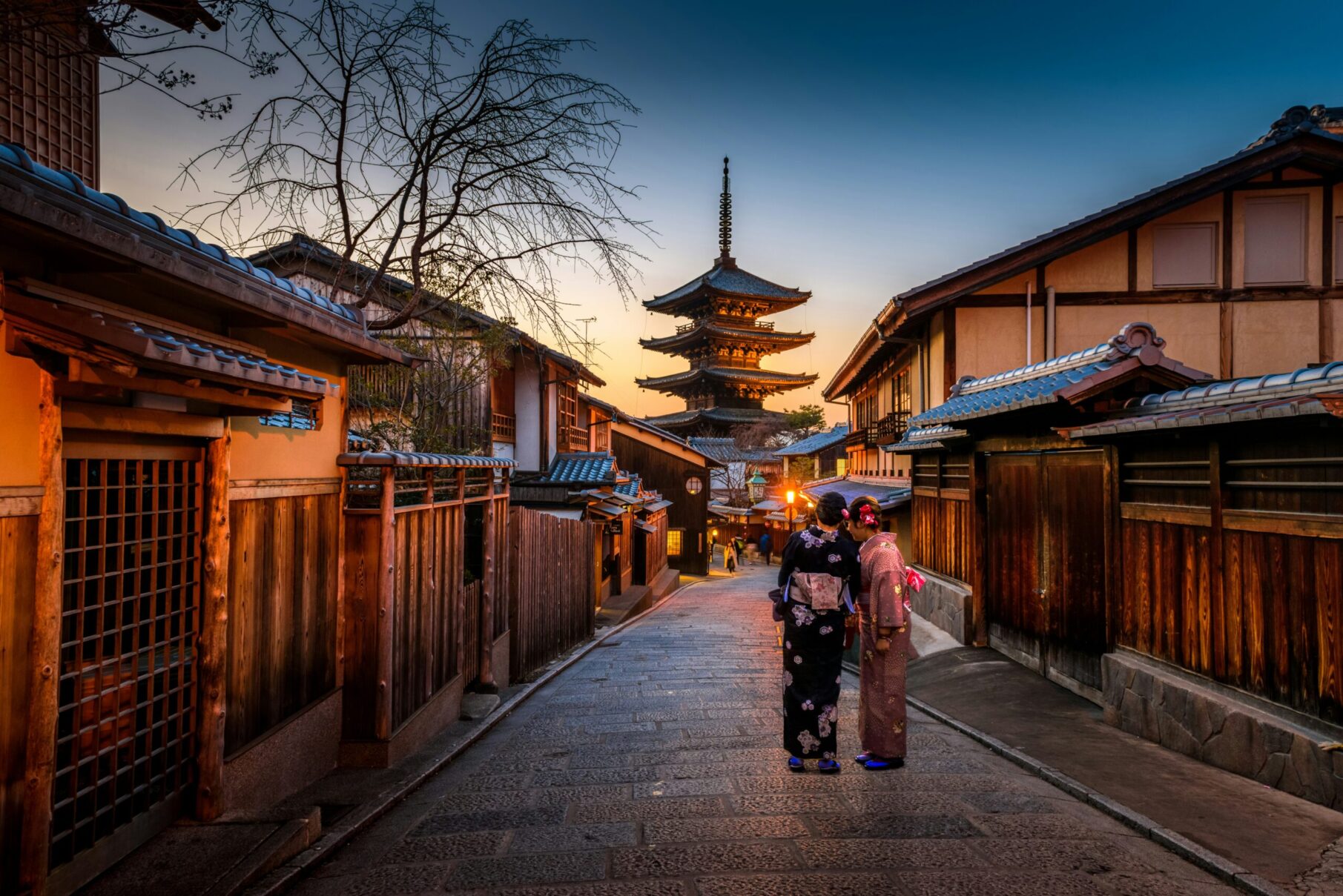 Kyoto pagoda by Sorasak